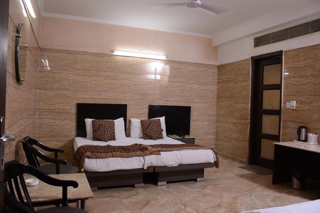 Hotel Singh Palace Nové Dillí Exteriér fotografie